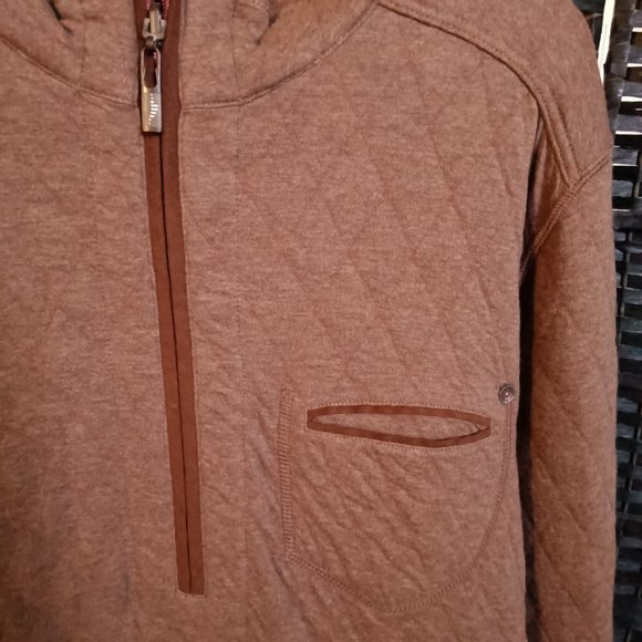 Tommy Bahama 1/4 zip reversible jacket - Picture 2 of 5